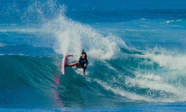 Holly Wawn's New Edit "6'2" Sword"